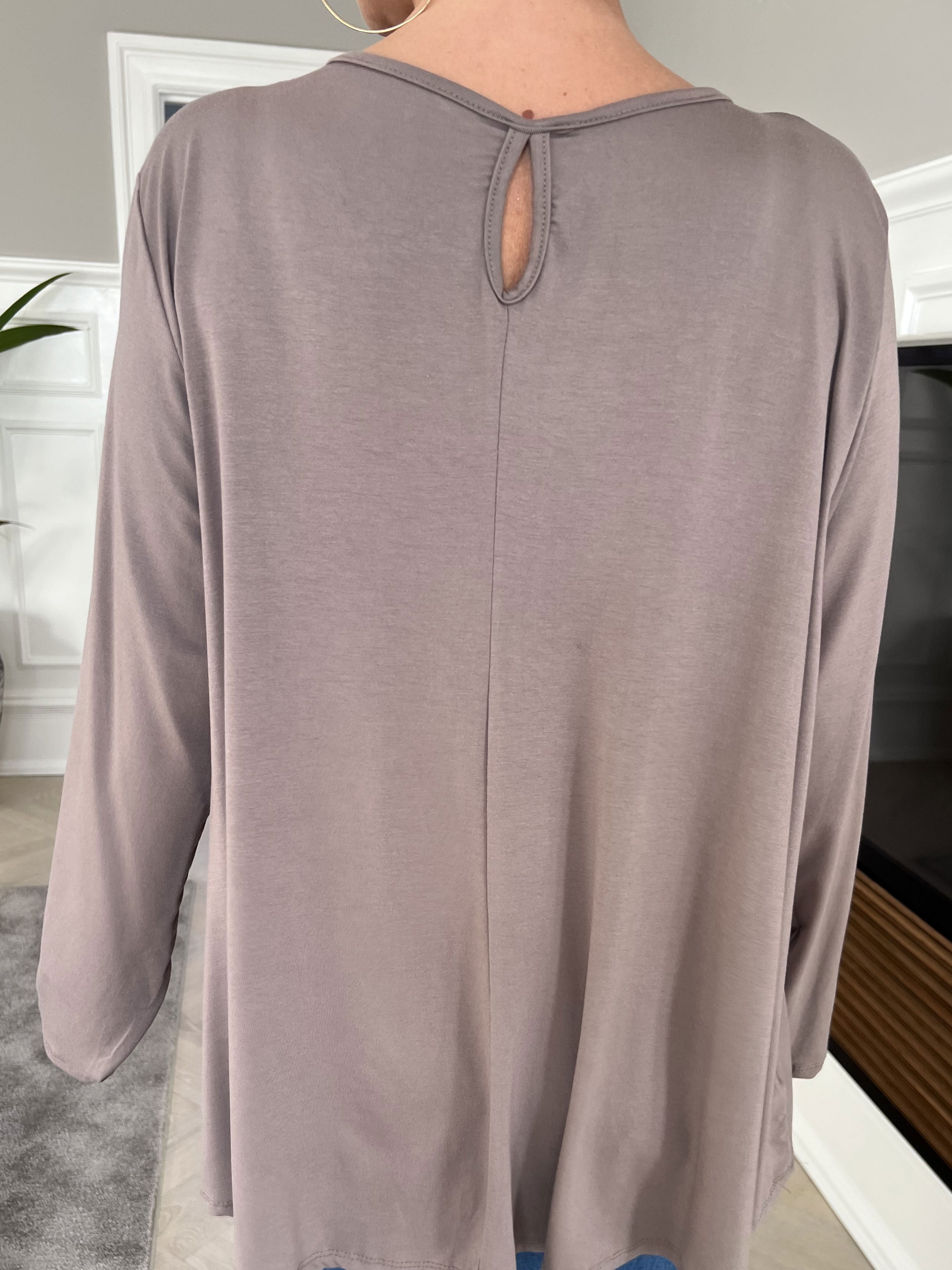 Klara - Jersey bluse i viscose med similisten og tryk